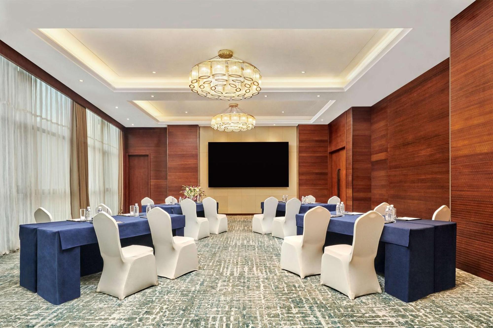 Hilton Garden Inn Wuhan Hankou Eksteriør billede