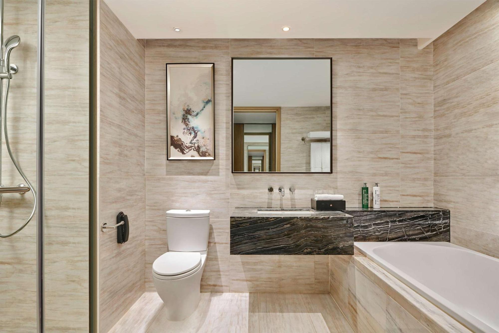 Hilton Garden Inn Wuhan Hankou Eksteriør billede