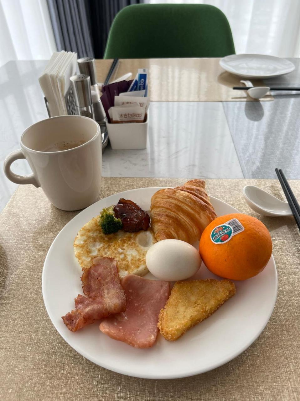 Hilton Garden Inn Wuhan Hankou Eksteriør billede